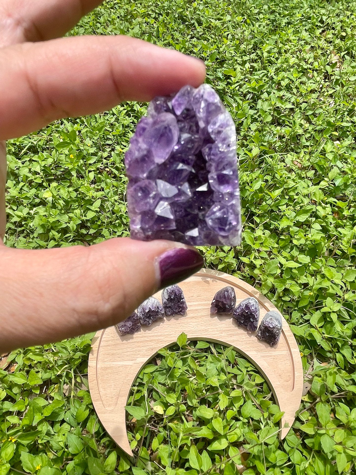 Small Amethyst Cut Base